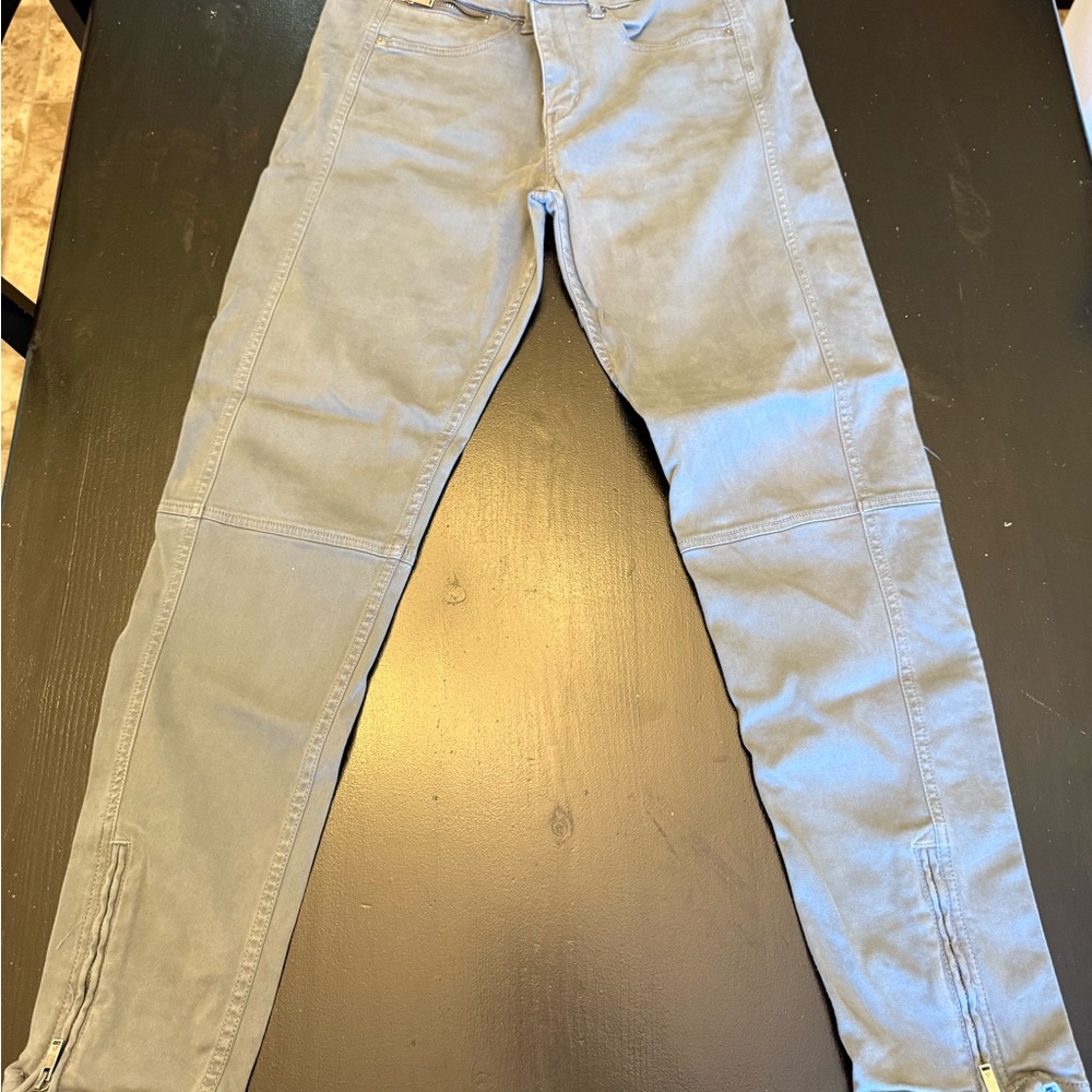 Calvin Klein Jeans Gray Label Detail